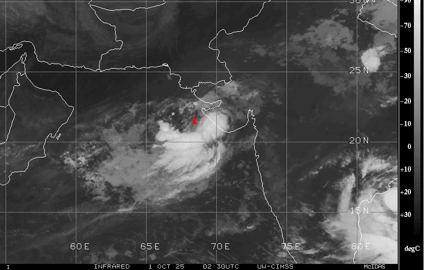 अरब सागर में बना निम्न दबाव, फोटो: CIMSS